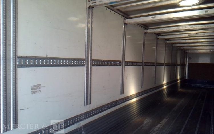 FRUEHAUF SEMI REMORQUE HAYON 3 ESSIEUX PTAC 38T  EA-490-ZR