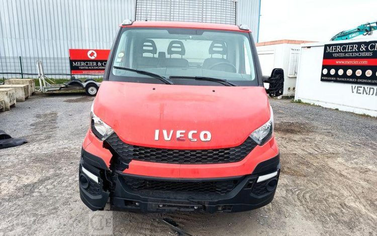 IVECO 35C13 BENNE SIMPLE CABINE COFFRE  EB-046-HV