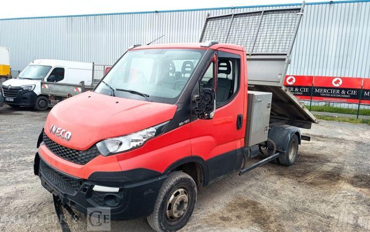 IVECO 35C13 BENNE SIMPLE CABINE COFFRE  EB-046-HV