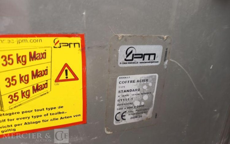 IVECO 35C13 BENNE SIMPLE CABINE COFFRE  EB-046-HV