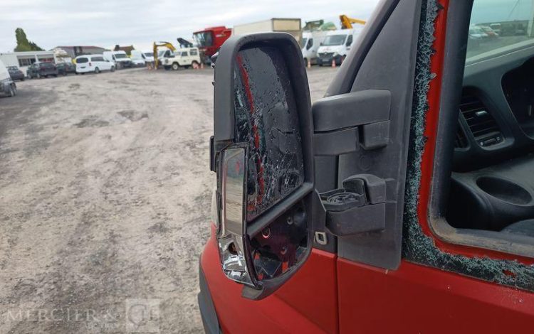 IVECO 35C13 BENNE SIMPLE CABINE COFFRE  EB-046-HV