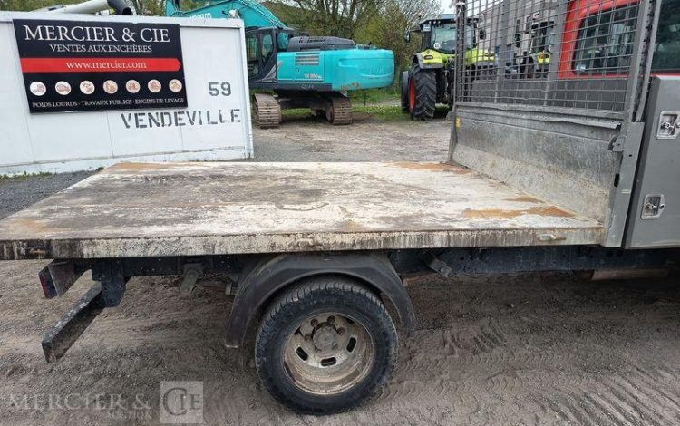 IVECO 35C13 BENNE SIMPLE CABINE COFFRE  EB-046-HV