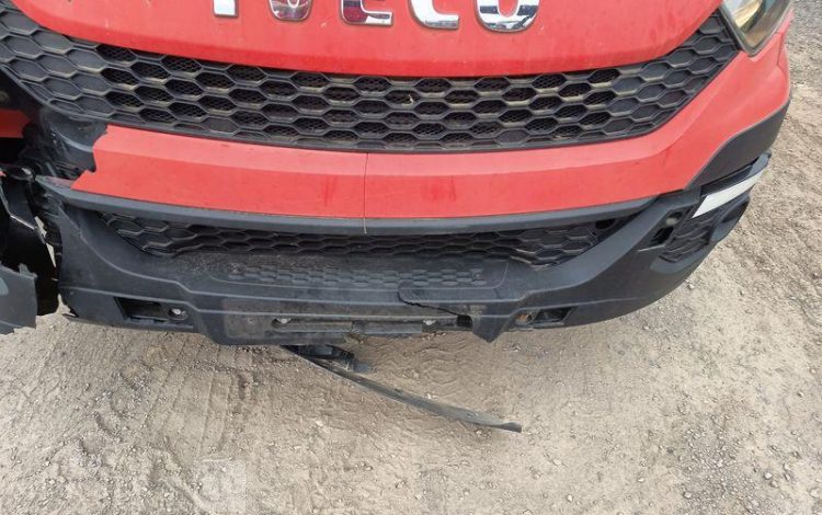 IVECO 35C13 BENNE SIMPLE CABINE COFFRE  EB-046-HV