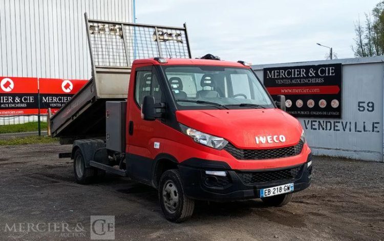 IVECO 35C13 BENNE SIMPLE CABINE COFFRE  EB-218-GW