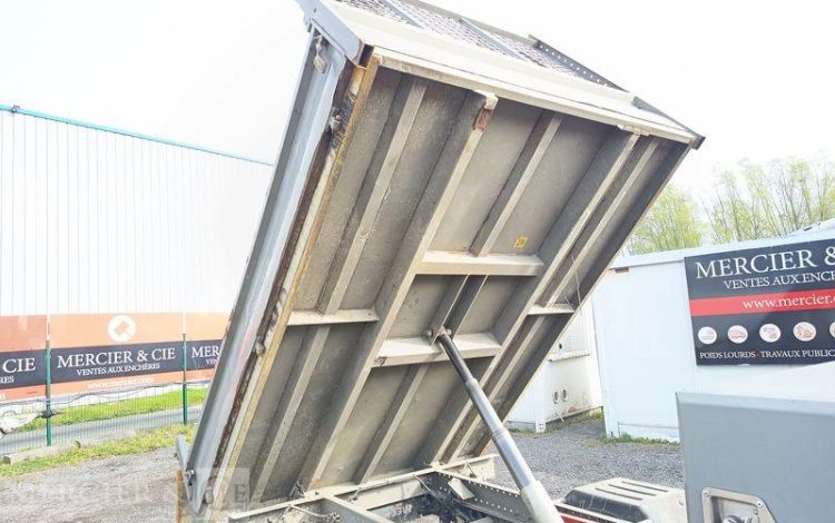 IVECO 35C13 BENNE SIMPLE CABINE COFFRE  EB-218-GW