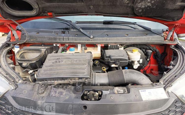 IVECO 35C13 BENNE SIMPLE CABINE COFFRE  EB-218-GW