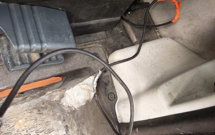 IVECO 35C13 BENNE SIMPLE CABINE COFFRE  EB-218-GW