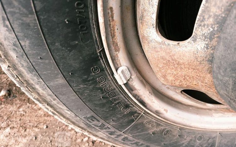 IVECO 35C13 BENNE SIMPLE CABINE COFFRE  EB-218-GW