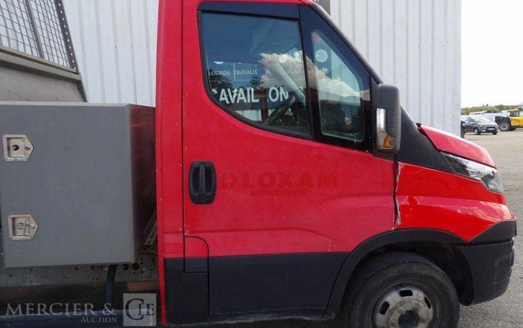 IVECO 35C13 CAMION BENNE  EB-373-DQ