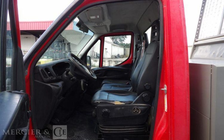 IVECO 35C13 CAMION BENNE  EB-373-DQ
