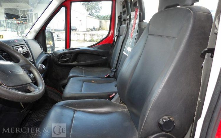 IVECO 35C13 CAMION BENNE  EB-373-DQ