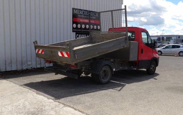IVECO 35C13 CAMION BENNE  EB-373-DQ