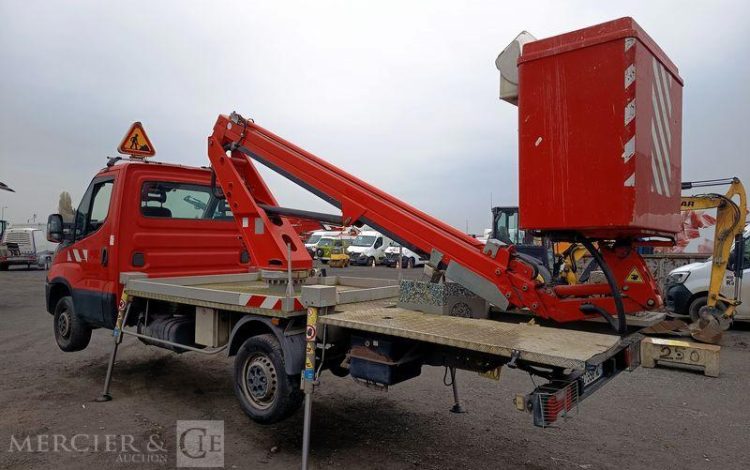 GSR 35S11 AVEC NACELLE GSR E169TR 11M – DIESEL – 1727 HEURES – ANNEE 2016 ROUGE EC-998-WD