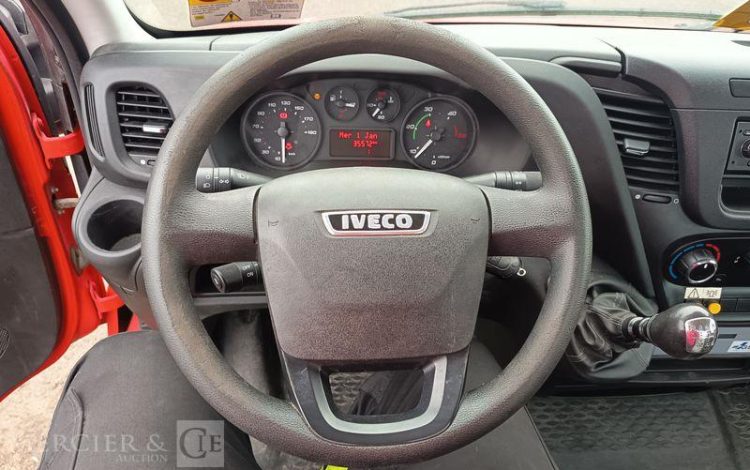 GSR 35S11 AVEC NACELLE GSR E169TR 11M – DIESEL – 1727 HEURES – ANNEE 2016 ROUGE EC-998-WD