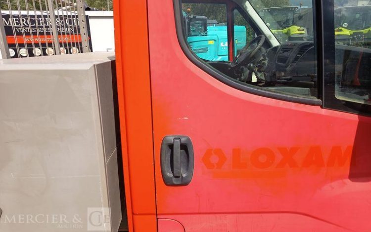 IVECO 35C13 BENNE SIMPLE CABINE COFFRE  ED-152-WX