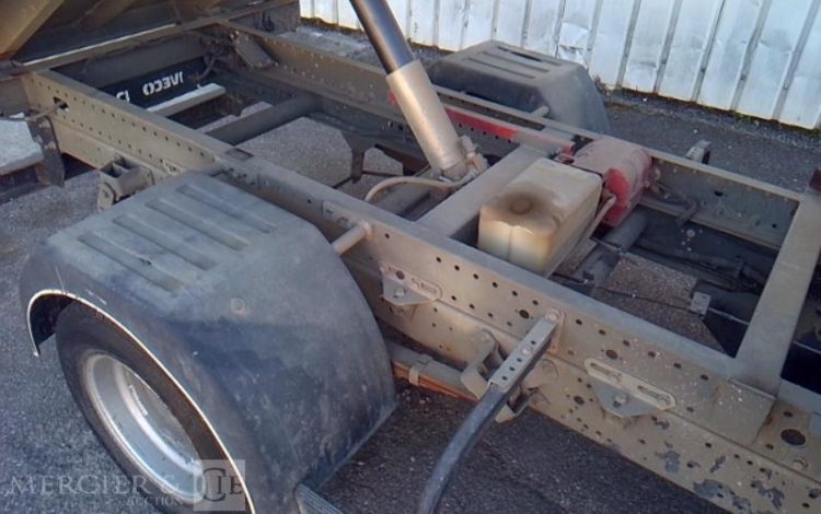 IVECO 35C13 BENNE SIMPLE CABINE COFFRE  EG-876-PX