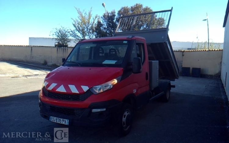 IVECO 35C13 BENNE SIMPLE CABINE COFFRE  EG-876-PX