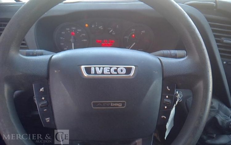 IVECO 35C13 BENNE SIMPLE CABINE COFFRE  EG-876-PX