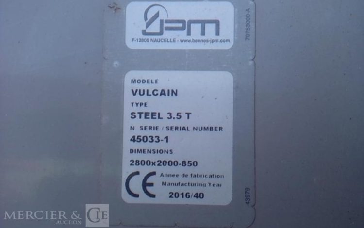 IVECO 35C13 BENNE SIMPLE CABINE COFFRE  EG-876-PX