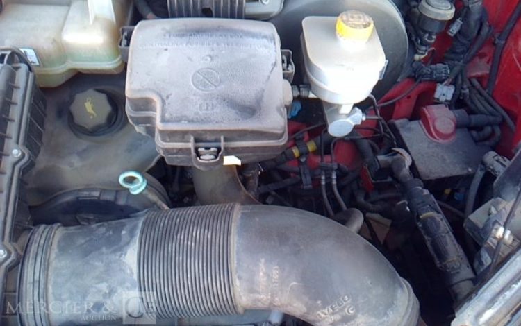 IVECO 35C13 BENNE SIMPLE CABINE COFFRE  EG-876-PX