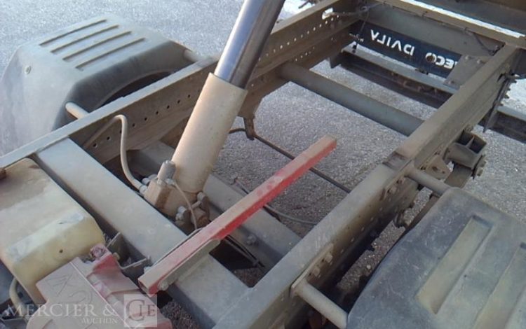 IVECO 35C13 BENNE SIMPLE CABINE COFFRE  EG-876-PX