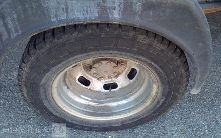 IVECO 35C13 BENNE SIMPLE CABINE COFFRE  EG-917-PX