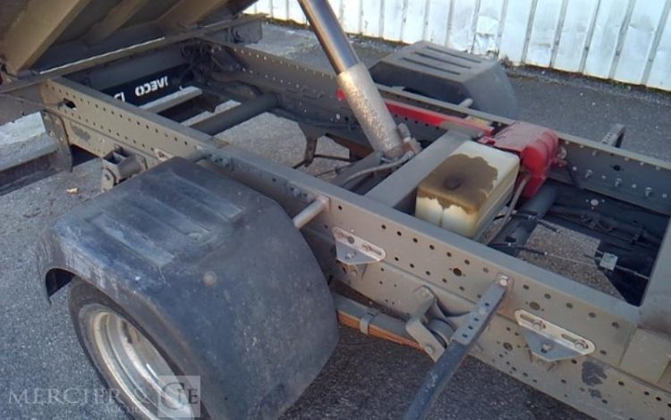 IVECO 35C13 BENNE SIMPLE CABINE COFFRE  EG-917-PX