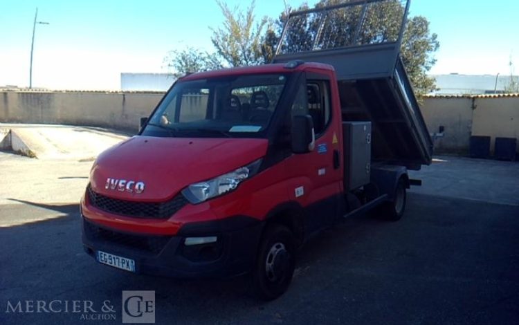 IVECO 35C13 BENNE SIMPLE CABINE COFFRE  EG-917-PX