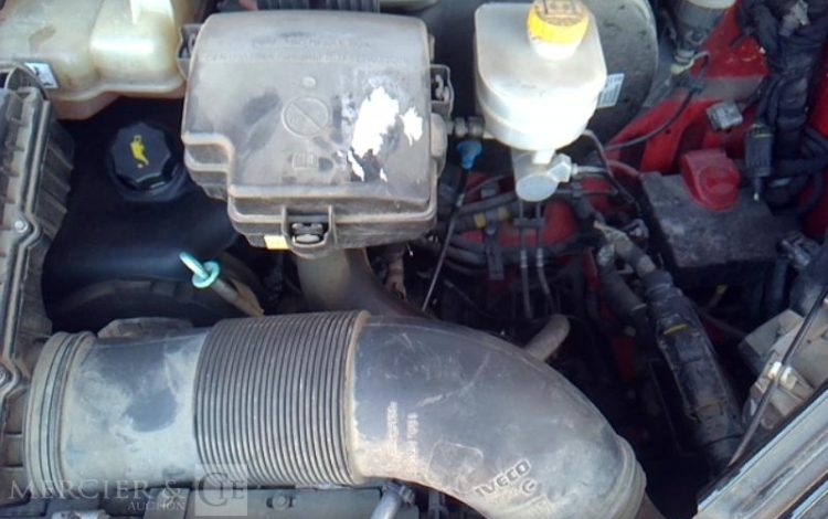 IVECO 35C13 BENNE SIMPLE CABINE COFFRE  EG-917-PX