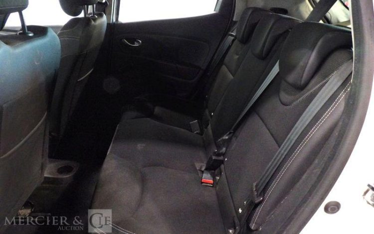 RENAULT CLIO IV BLANC EJ-200-MA