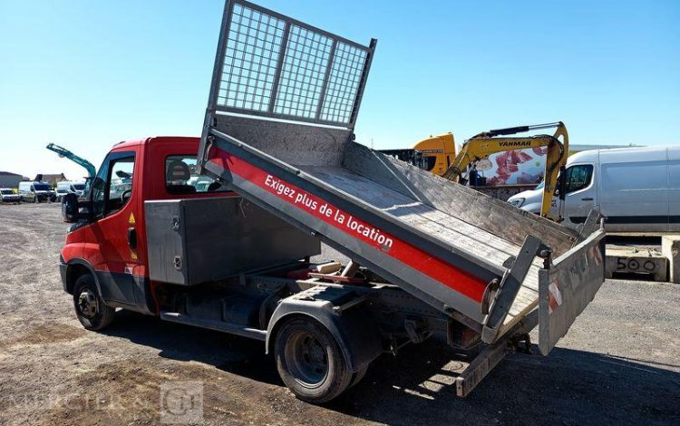 IVECO 35C13 BENNE SIMPLE CABINE COFFRE  EK-135-PE