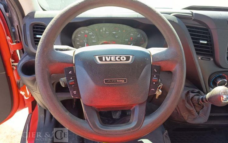 IVECO 35C13 BENNE SIMPLE CABINE COFFRE  EK-135-PE