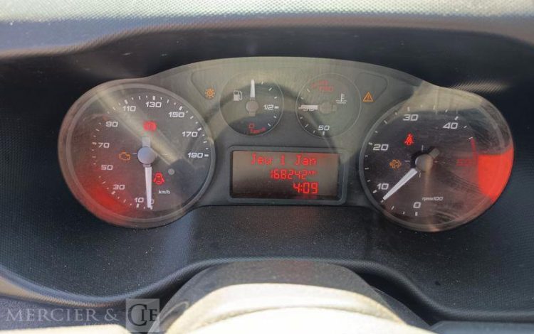 IVECO 35C13 BENNE SIMPLE CABINE COFFRE  EK-135-PE