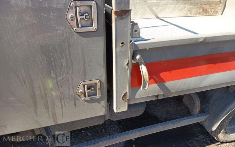 IVECO 35C13 BENNE SIMPLE CABINE COFFRE  EK-135-PE