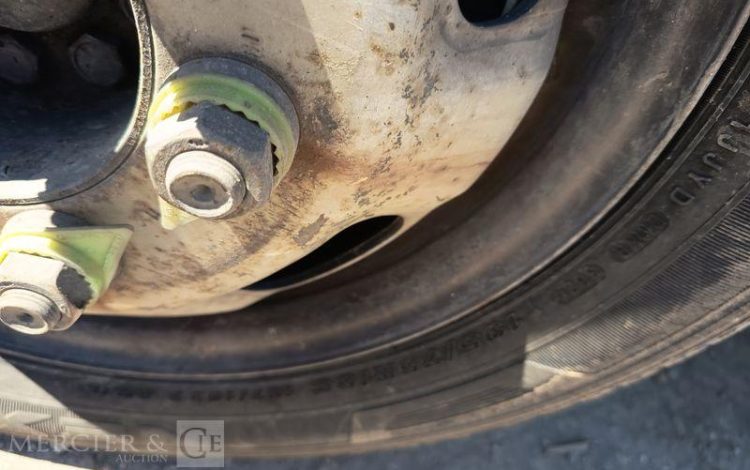 IVECO 35C13 BENNE SIMPLE CABINE COFFRE  EK-135-PE