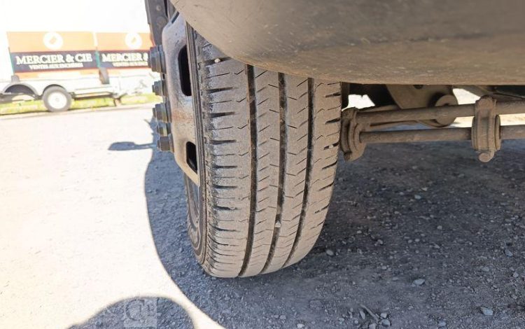 IVECO 35C13 BENNE SIMPLE CABINE COFFRE  EK-135-PE