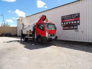 NISSAN CABSTAR NACELLE COMET ESF 17 16 M  EL-718-AP