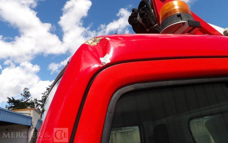 NISSAN CABSTAR NACELLE COMET ESF 17 16 M  EL-718-AP