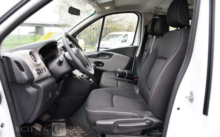 RENAULT TRAFIC COMBI 1.6 DCI 125 L1 ENERGY ZEN BLANC EM-591-RZ