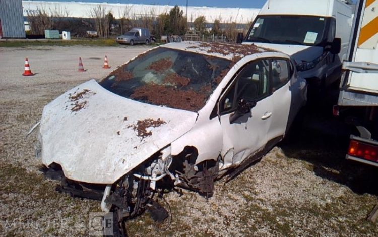 RENAULT CLIO IV 1.5 DCI 75 ENERGY ZEN BLANC EN-271-GV