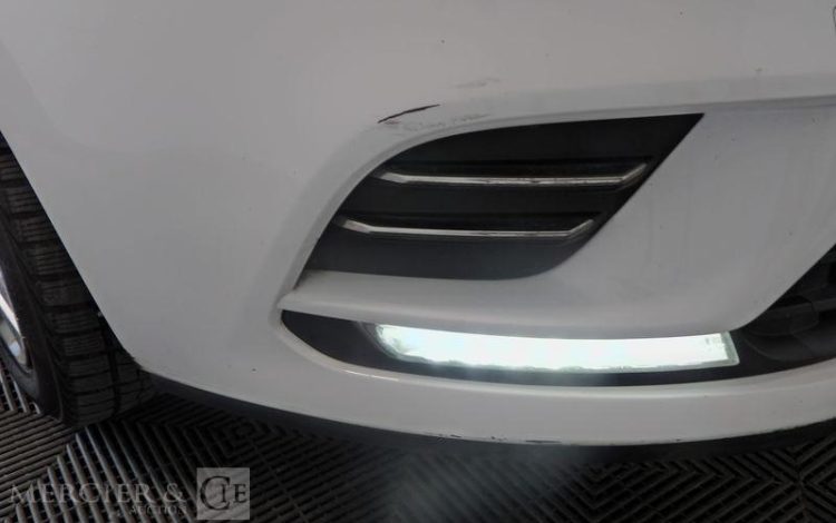 RENAULT CLIO IV 1.5 DCI 75 ENERGY ZEN BLANC EN-631-RB