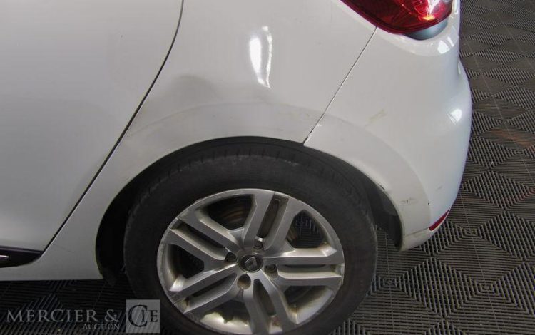 RENAULT CLIO IV 1.5 DCI 75 ENERGY ZEN BLANC EN-631-RB