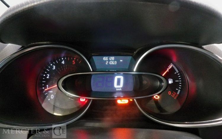 RENAULT CLIO IV BLANC EP-404-XH