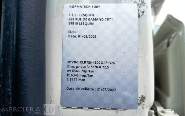 DAF XF 430 FT – PTRA : 44 TONNES – DIESEL – 560838 KMS – ANNEE 2017 BLANC EQ-377-JQ