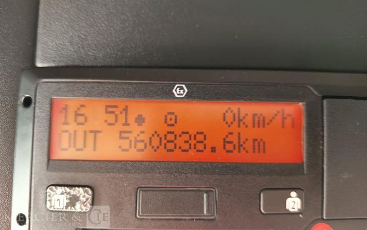 DAF XF 430 FT – PTRA : 44 TONNES – DIESEL – 560838 KMS – ANNEE 2017 BLANC EQ-377-JQ