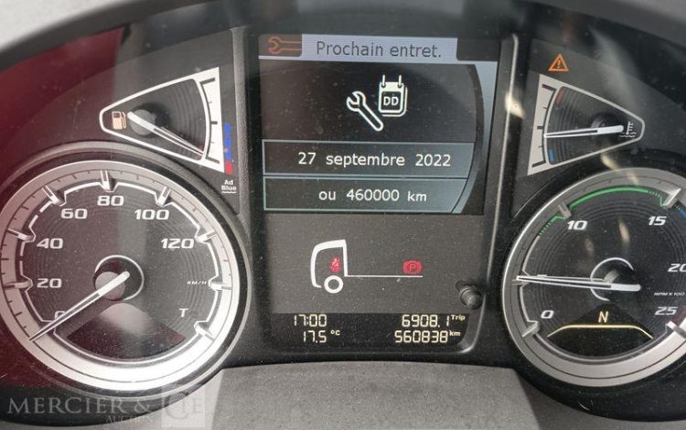 DAF XF 430 FT – PTRA : 44 TONNES – DIESEL – 560838 KMS – ANNEE 2017 BLANC EQ-377-JQ