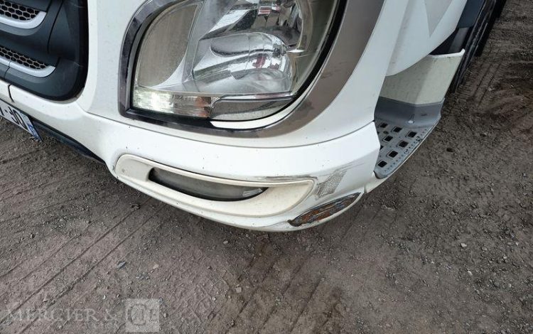 DAF XF 430 FT – PTRA : 44 TONNES – DIESEL – 560838 KMS – ANNEE 2017 BLANC EQ-377-JQ