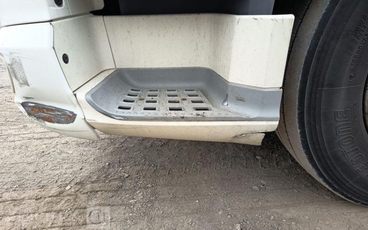 DAF XF 430 FT – PTRA : 44 TONNES – DIESEL – 560838 KMS – ANNEE 2017 BLANC EQ-377-JQ