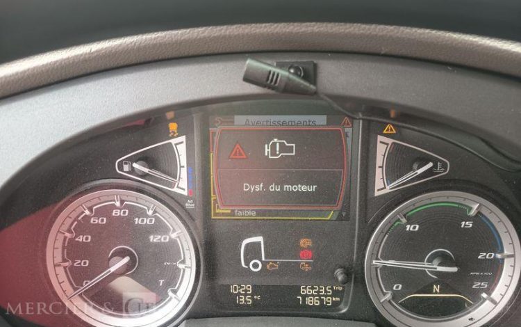 DAF XF 430 FT – PTRA : 44 TONNES – DIESEL – 718679 KMS – ANNEE 2017 BLANC EQ-776-KZ