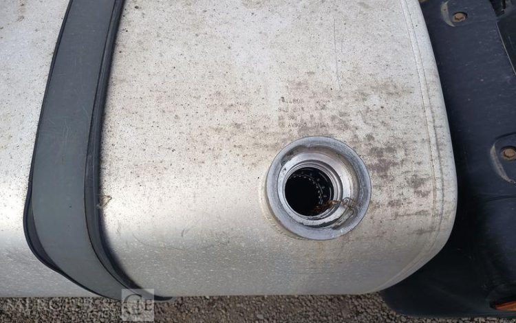 DAF XF 430 FT – PTRA : 44 TONNES – DIESEL – 718679 KMS – ANNEE 2017 BLANC EQ-776-KZ